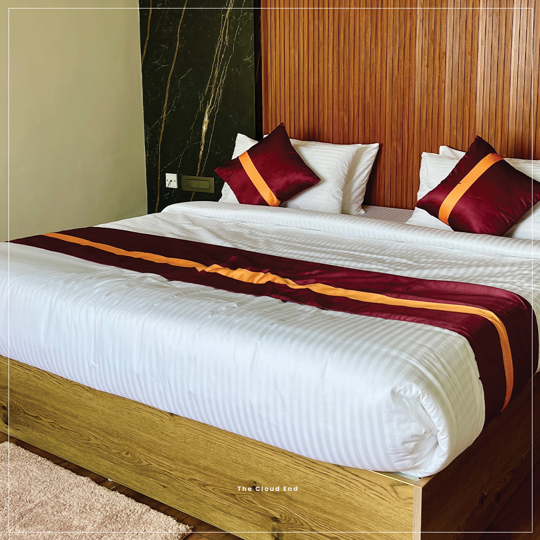 Valley View Room